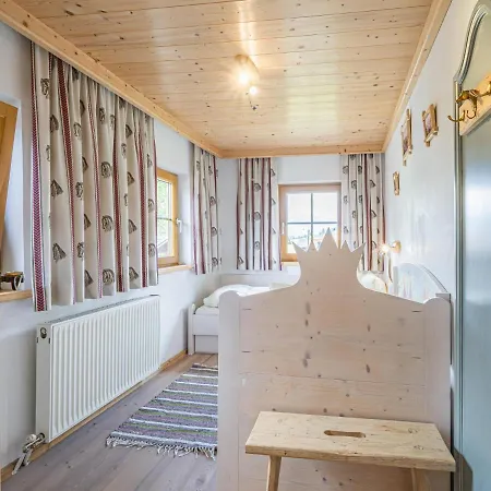 Weberhof 2 Apartment *