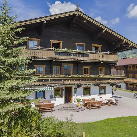 Weberhof 2 Apartment